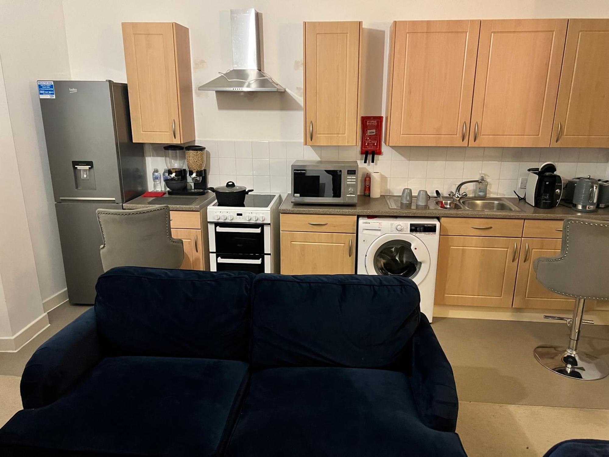 Town Apartment *